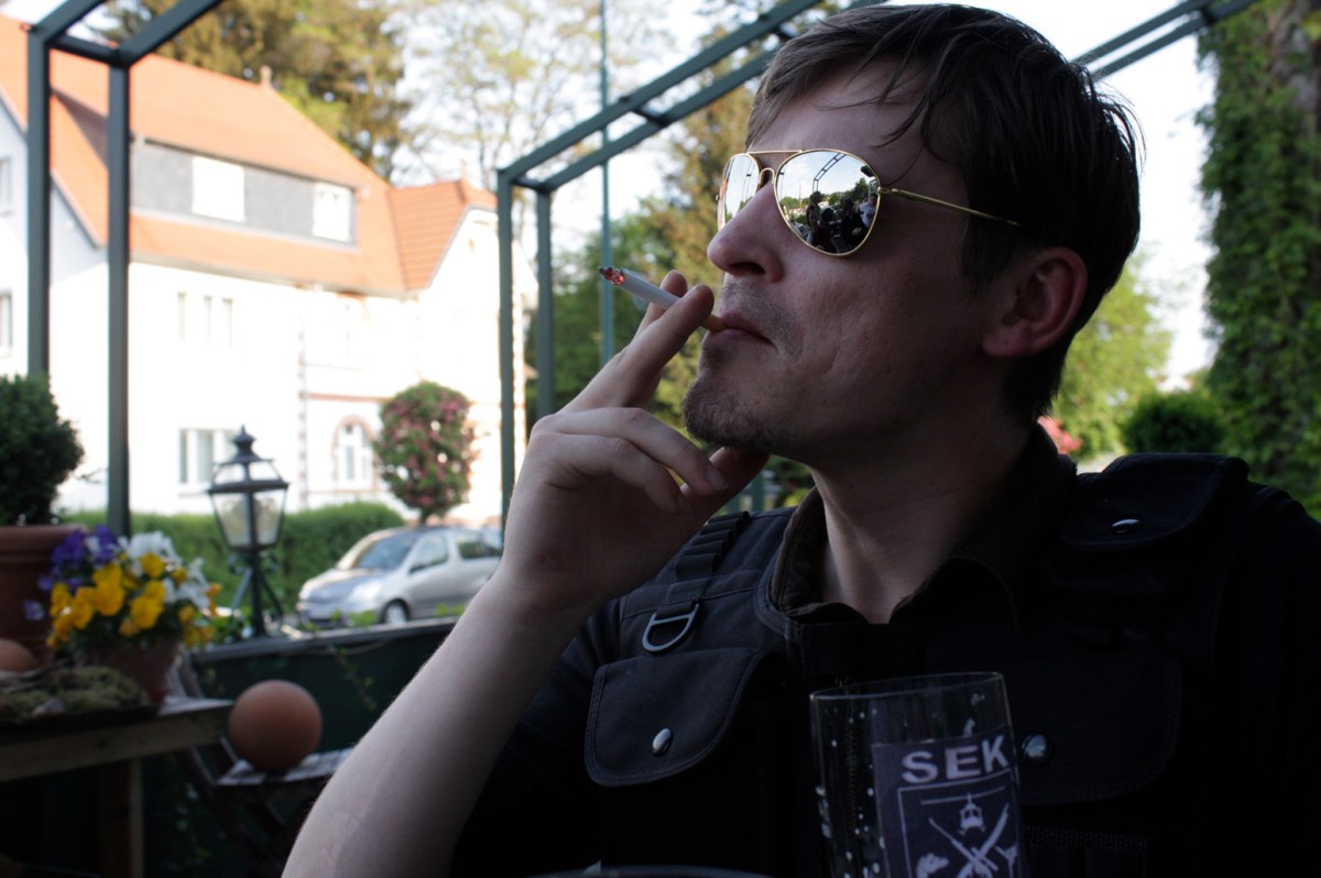 Fitz van Thom in "Die Küche" by Owi Mahn